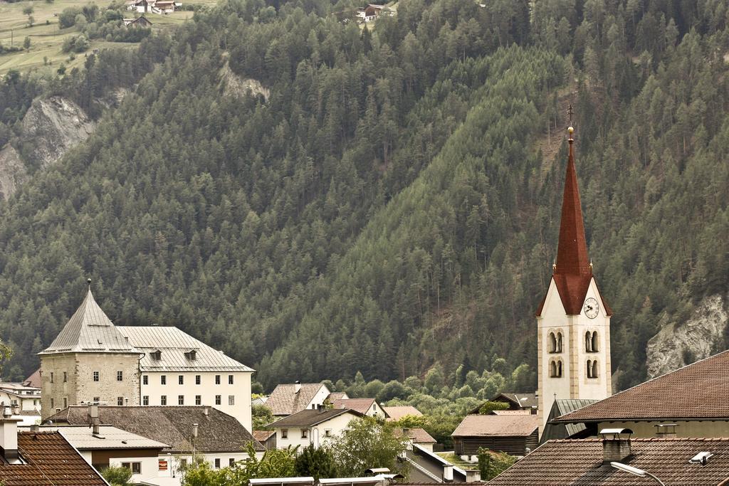 Hotel Haus Tirol Garni Ried im Oberinntal Exterior foto